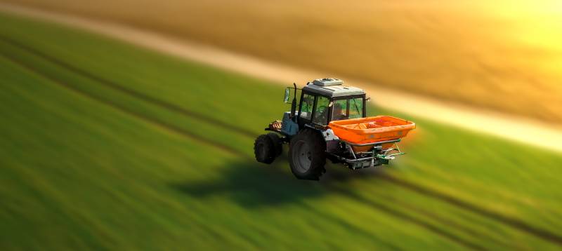 tractor-zoom-800